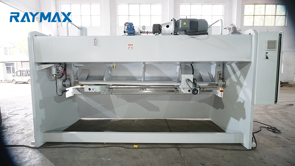 CNC Steel Sheet Metal Plate Guillotine Hydraulic Cutting Shearing Machine Presyo